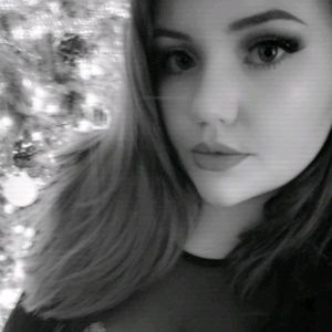 Meet your Posher, Jillian